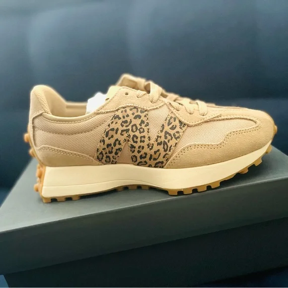New Balance 327 Animal Print Women's Sneakers Shoes Beige Leopard size 5.5 - Picture 12 of 13